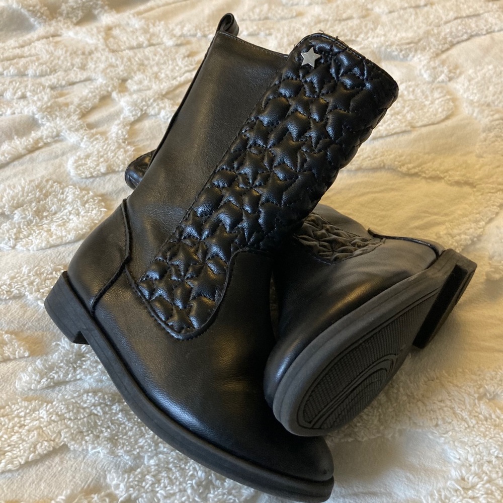 9c faux leather boots